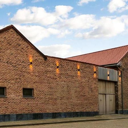 Hoeve Hofgaarde Heers Buitenkant foto